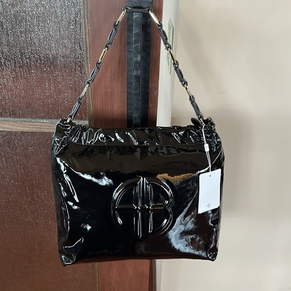 Anine Bing Kate black shoulder bag patent leather NWT and dust bag. - Picture 12 of 13